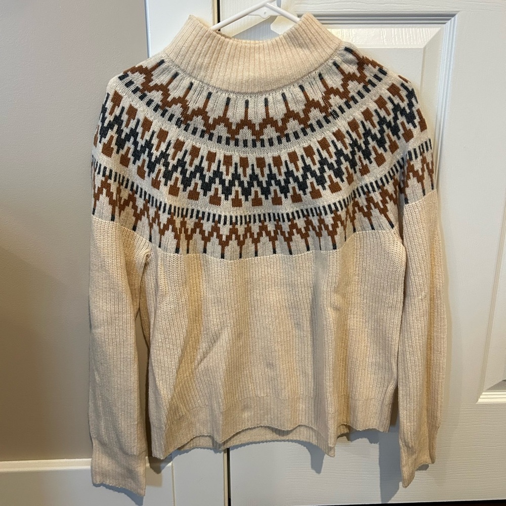 NWOT. JCrew sweater. Size M.